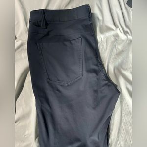 Lululemon men’s pants